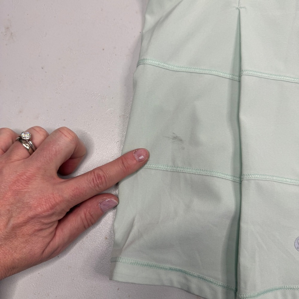 Lululemon Pace Rival Mint Green Pleated Athletic Tennis Skirt with‎ Shorts Sz 10 - Picture 9 of 9